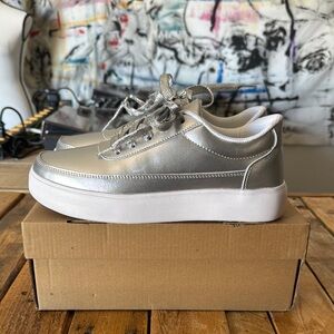 NIB Silver Metallic Platform Sneakers